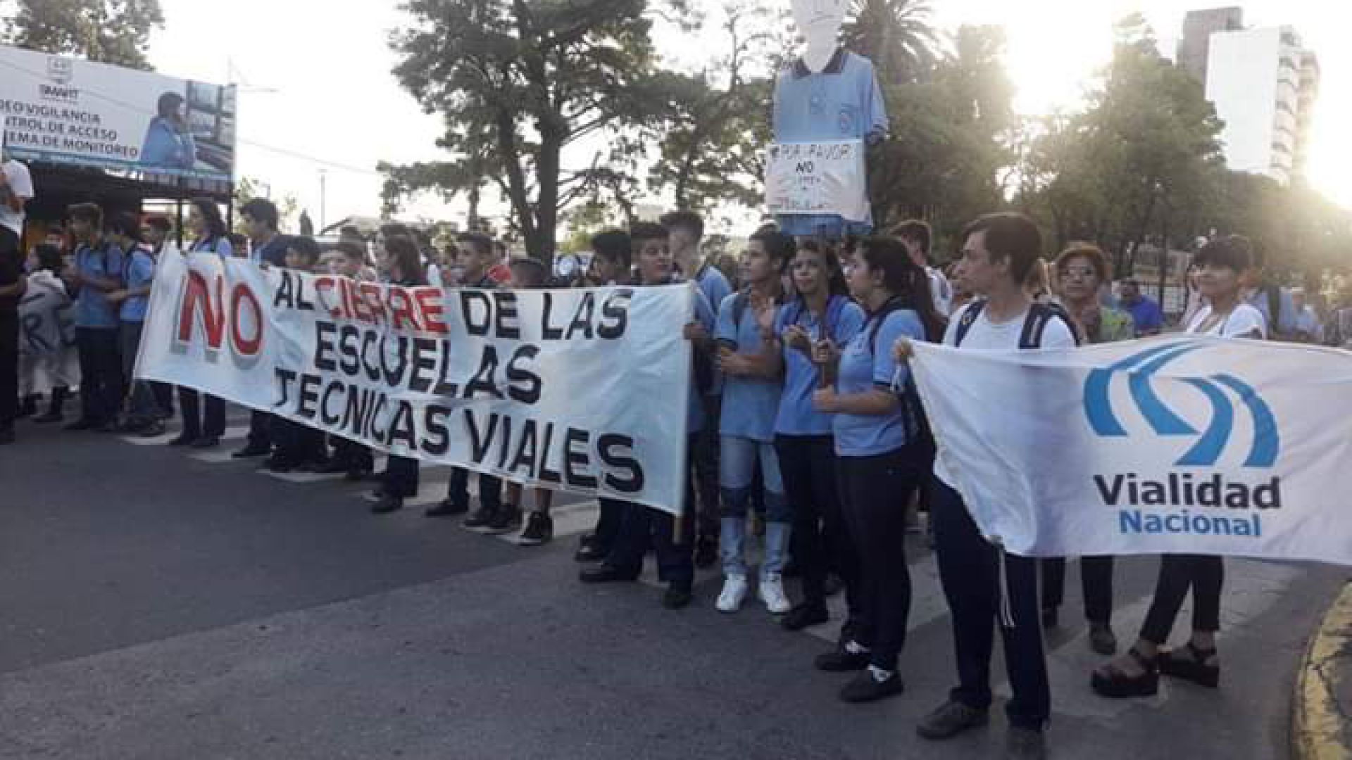 Luchar tiene sentido: las Escuelas Técnicas serán reabiertas y más de 1000 alumnos podrán recibirse